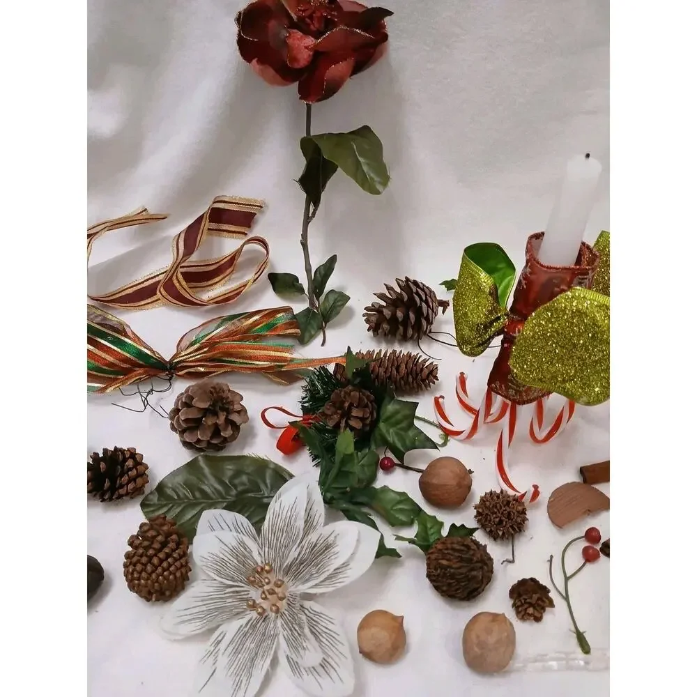 VNTG Christmas Decor Accessories Rose Pine cones Ribbons‎ Candycane Candles Nuts